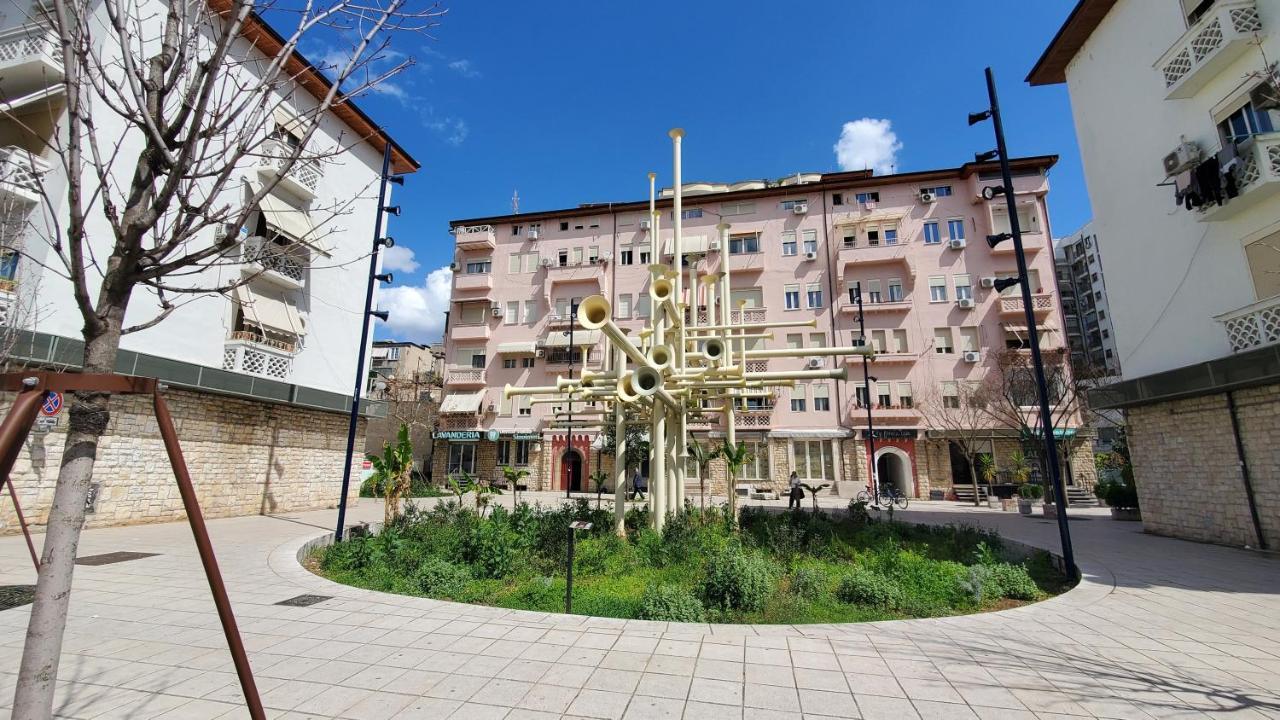 Metropolitan Apartments - City Center ティラナ エクステリア 写真